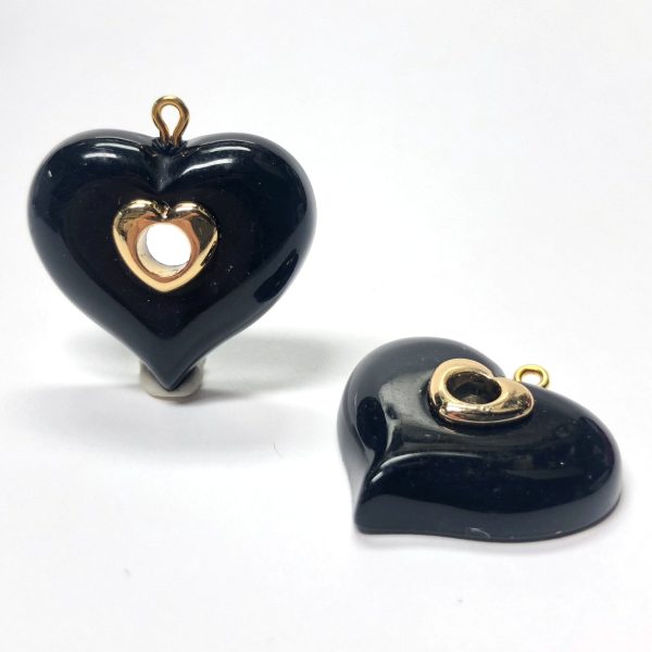 22MM Black Acrylic With Gold Rim Heart Drop (24 pieces) Fashion