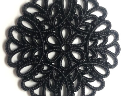 30MM Black Filigree Plastic Disc (36 pieces) For Sale